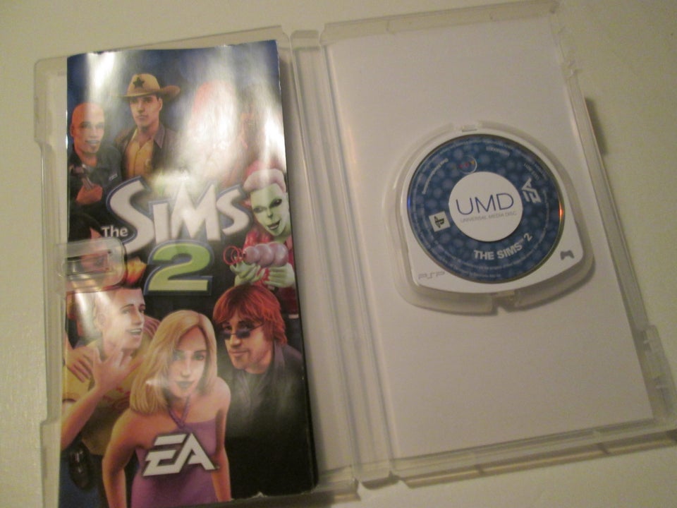 The SIMS 2, PSP, real-time strategi