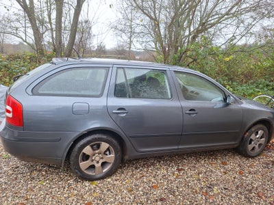 Skoda Octavia, 1,9 TDi Reward Combi, Diesel, 2008, km 401000, træk, ABS, airbag, 5-dørs, st. car., c