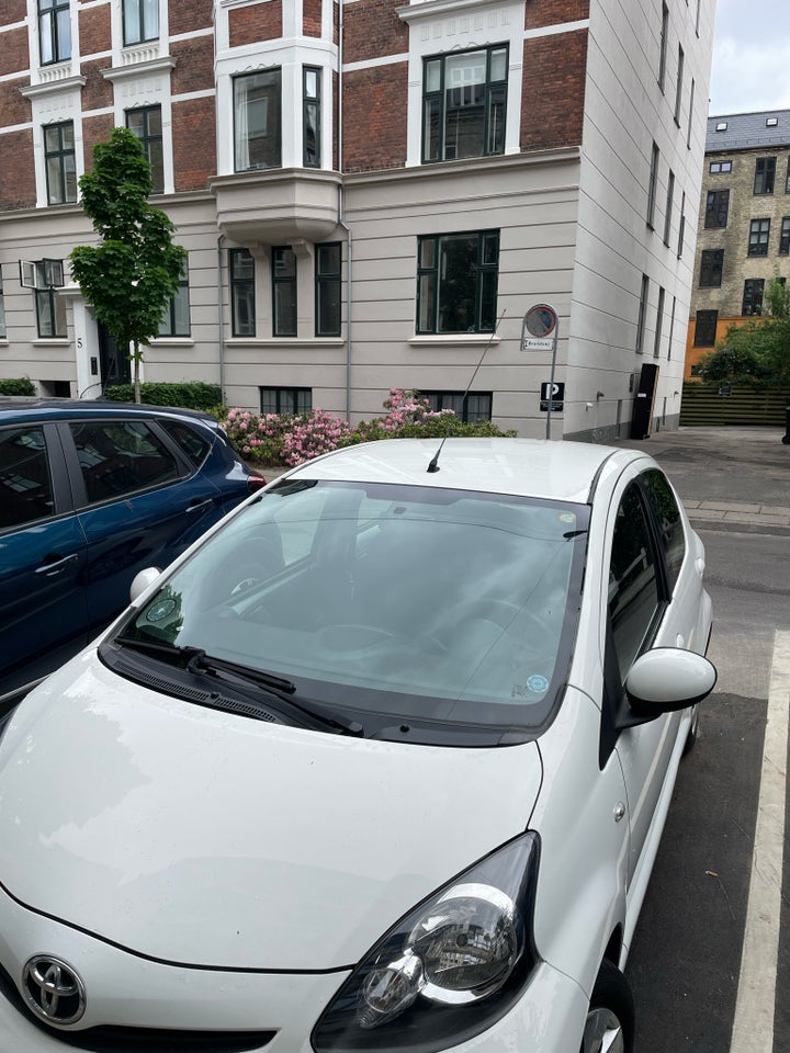 Toyota Aygo, 1,0 VVT-i T2, Benzin