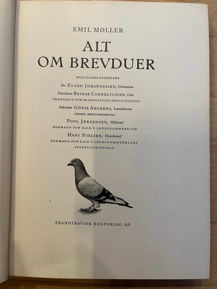 Alt om brevduer, Emil Møller, emne: dyr