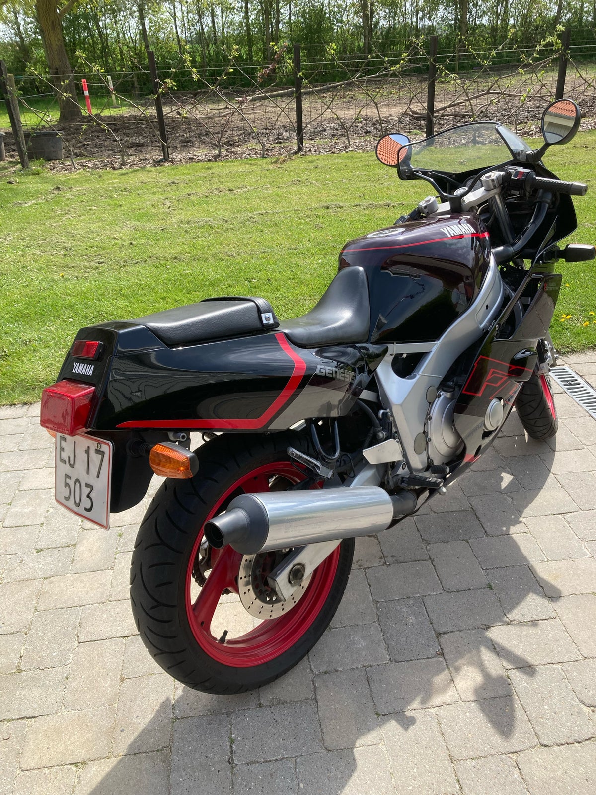 Yamaha, FZR, 600 ccm