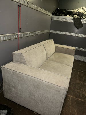 Sofa, polyester, 3 pers. , Lyon, Sælger den super dejlige og komfortable sofa til en pris på 4000kr 