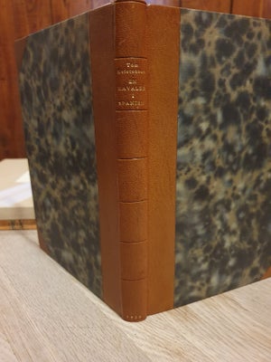 En Kavaler i Spanien, Tom Kristensen, emne: rejsebøger, Første udgave fra Hagerup 1926.
Indbundet i 