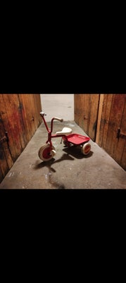 Unisex børnecykel, trehjulet, Winther, 0 gear, Trehjulet sej rød cykel med lad til de mindste. kan k