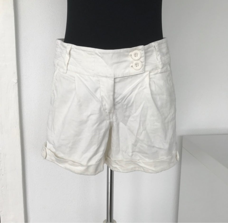 Shorts, ., str. 36