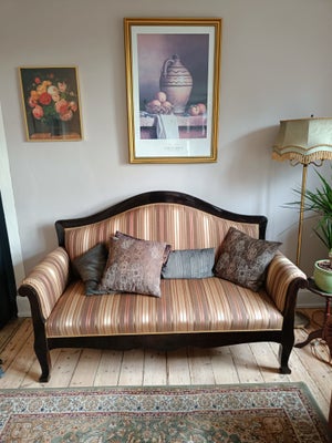 Sofa, bomuld, 3 pers., Antik sofa. Nybetrukket med rigtig god siddekomfort. Fra ikke ryger hjem

Bre