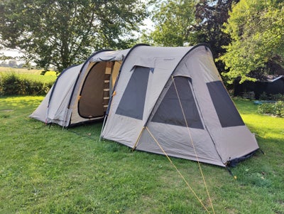 Campingtelt, Stort camping telt til 4 personer. Teltet er med en enkelt kabine med plads til 4. Man 