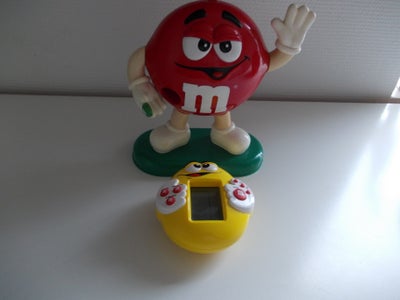 Andre samleobjekter, M & M figurer, 2 m&m figurer


1 spillemaskine
1 slik automat

OK stand - se bi