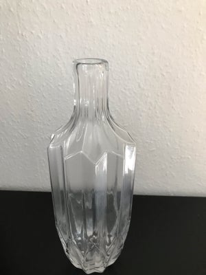 Glas, Flaske/ karaffel, Olerios Glas flaske/ vase/ Karaffel
H: 30 cm Ø: 11 cm
Har aldrig været brug.