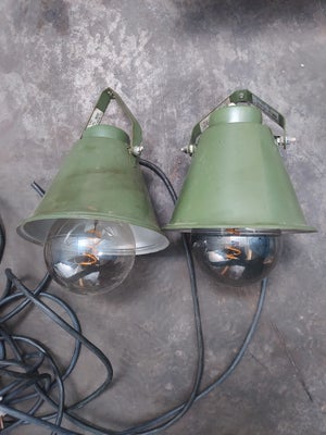 Militær, Loftlampe, 2 fede retro DDR lamper, type 5 224-0299-08 "VEB  NARVA LEUCHTENBAU LEIPZIG" AKA