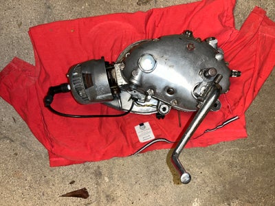 Puch MS50, 1972, Original fungerende/renoveret MS50 motor med 2-gear. 
Motoren var for kraftig til t