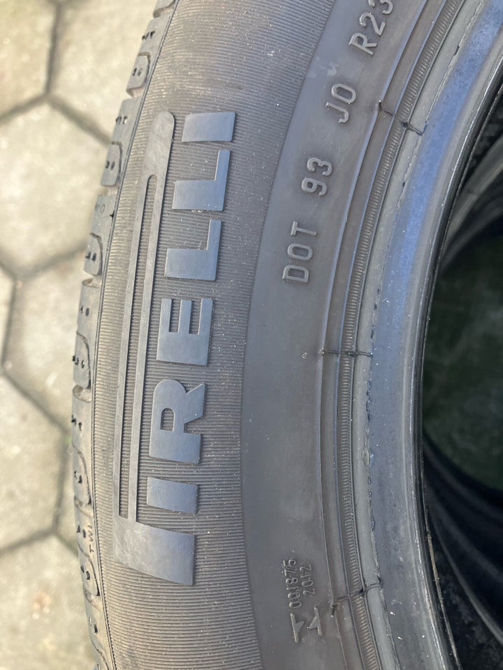 Sommerdæk, Pirelli, 215 / 55 / R17