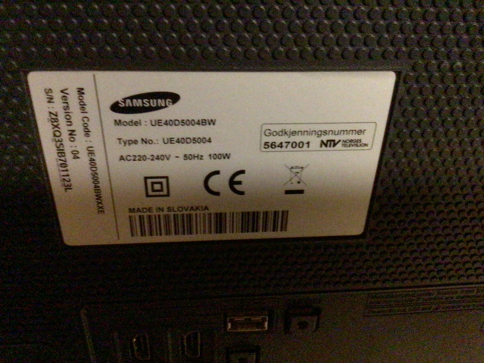 LCD, Samsung, UE40D5004BW