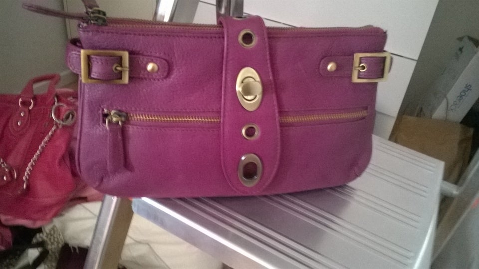 Crossbody, Depeche, skind