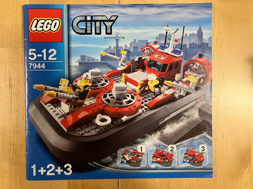 Lego City, 7944