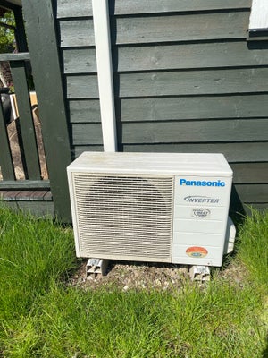 Varmepumpe, Panasonic, Luft/luft varmepumpe fra sommerhus fra 2011.

En ældre men velfungerende varm