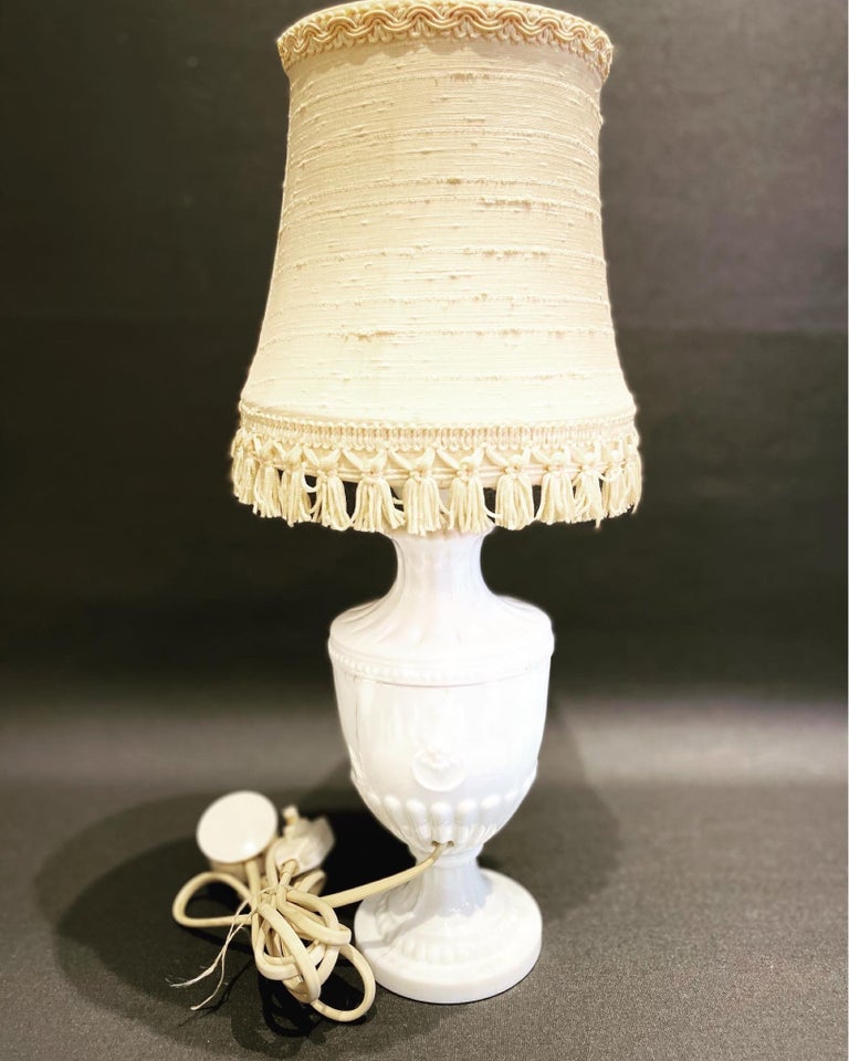 Anden bordlampe, Vintage presset glas lampe