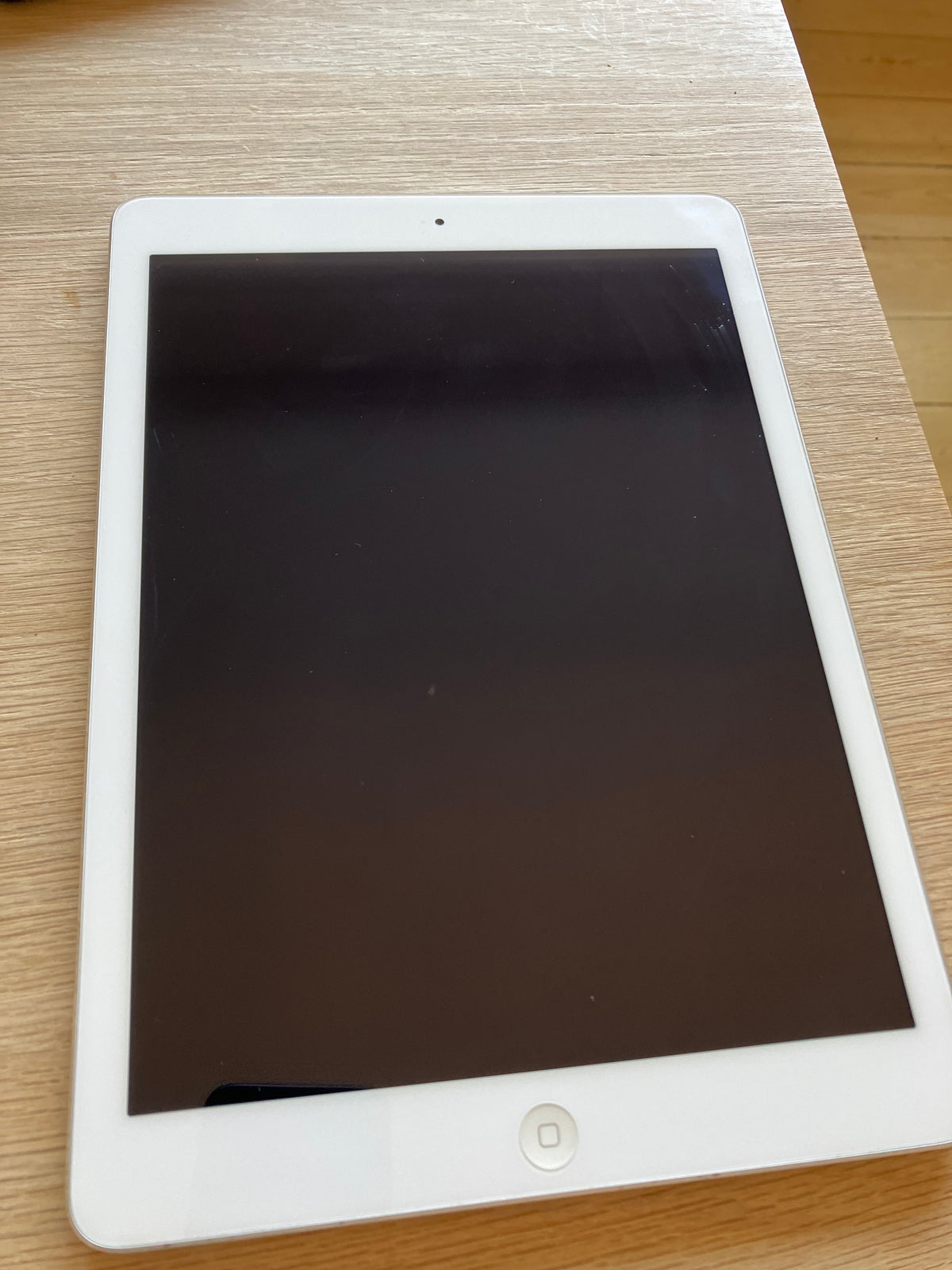 iPad Air, 16 GB, hvid