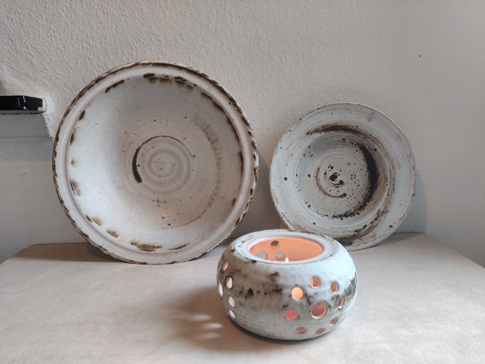 Keramik, Fad og lysestage, Pottestuen