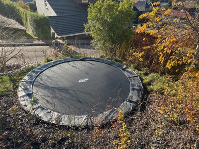 Trampolin, Berg Trampolin julegaveemne, Bedste trampolin kvalitet på markedet  - Berg.

En helt fant