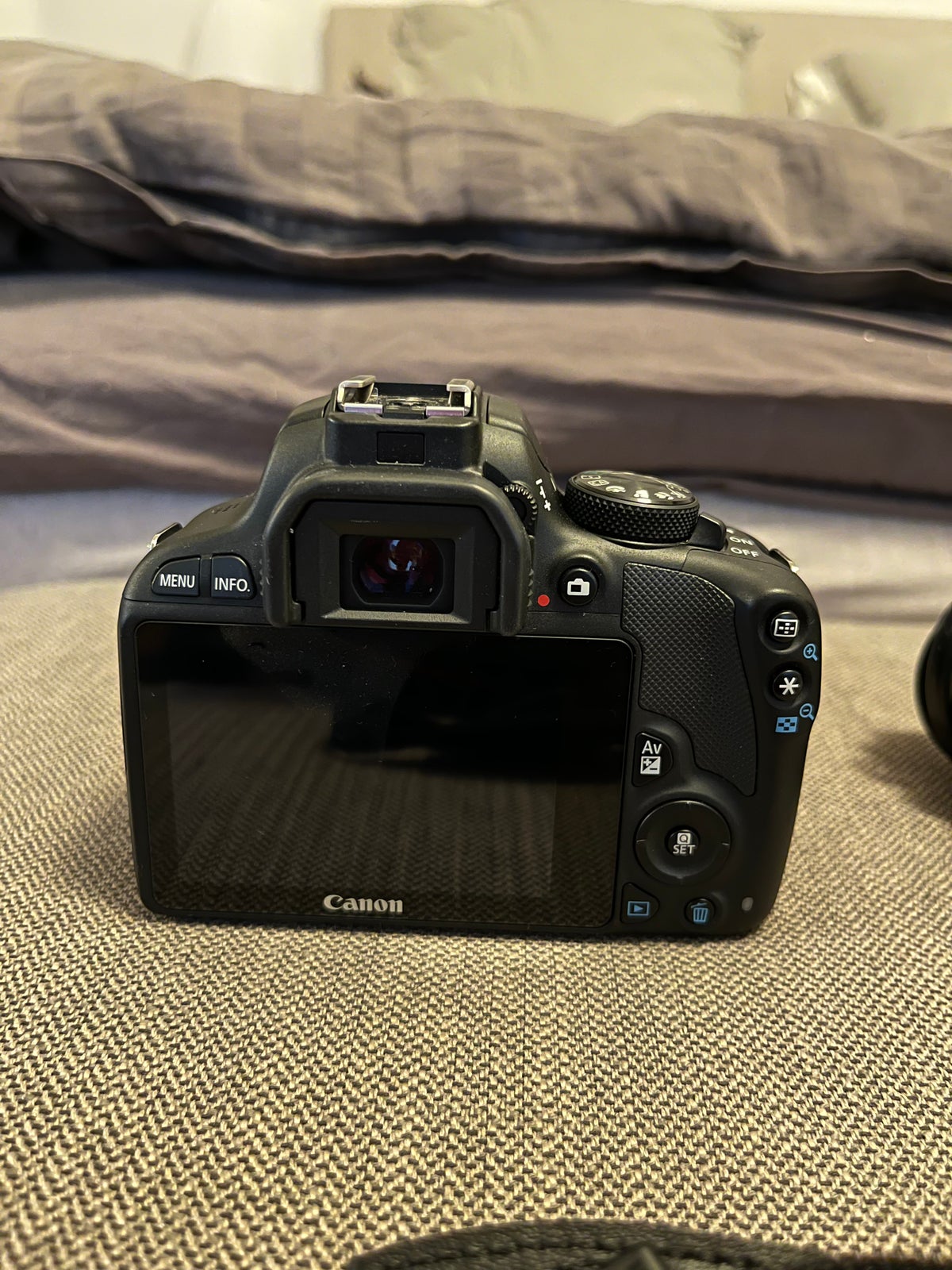 Canon, EOS 100D, 18 megapixels