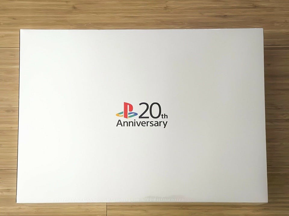 Playstation 4, 20th Anniversary Limited Edition, Perfekt