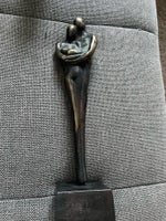 Bronzefigur, Niels , motiv: Par med barn