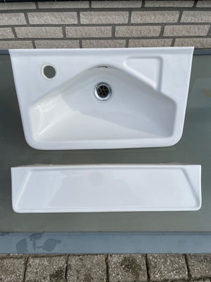 Håndvask og hylde , Ifö, Retro håndvask og hylde. Armatur-montering i venstre side. Mål ca. vask 51x