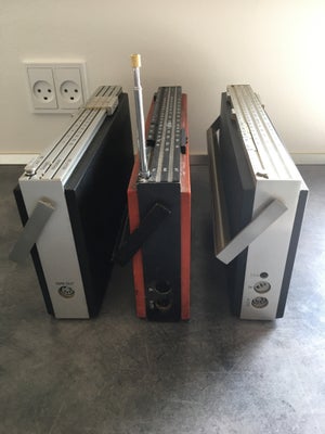 Transistorradio, 3 stk B&O transistorradioer 
Retro 
Sælges samlet
En ledning til strøm medfølger pa