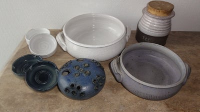 Keramik, fint keramik fra Kaj Henning, Retro Keramik fra den dygtige danske keramiker
Kaj Henning.

