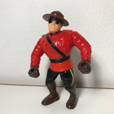 WWF Mountie (1993), Hasbro, - Se mine andre WWF figur annoncer. 

Mountie actionfigur fra 1993. Figu