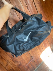 jeg er syg Fuld vægt Nike Sportstaske | DBA - brugte tasker og tilbehør