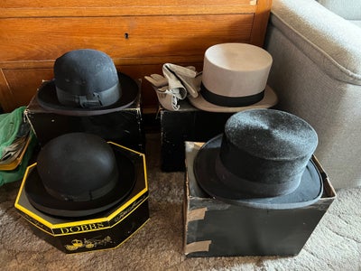 Hat, str. Forskellige,  God men brugt, 2 høje hatte i kasser grå er str 58 solgt og sort er str 55-5