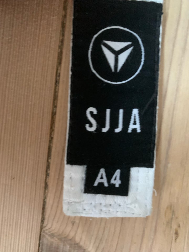 Jiu-Jitsu udstyr, BJJ bælter, SJJA og Moka