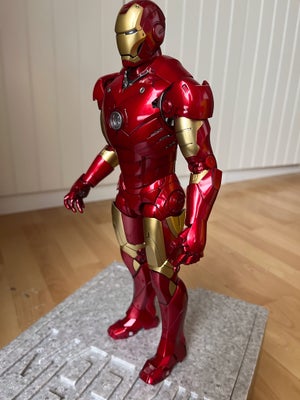 Ironman actionfigur 30cm, Hot Toys, Iron Man Mark III fra Hot Toys. Movie Masterpiece series i støbt