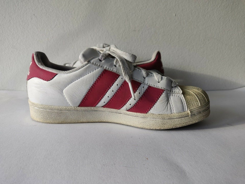 Sneakers, str. 37,5, adidas superstar