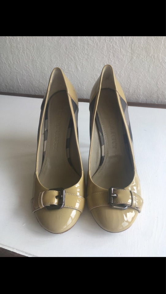 Pumps, str. 39,5, Burberry