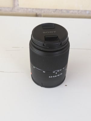 Makroobjektiv, Sony, Sony kamera makro objektiv DT 3.5-5.6/18-70
0.38m/1.3ft
Ø55
Kan sendes