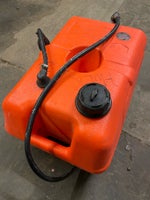 Benzintank 
Brændstoftank