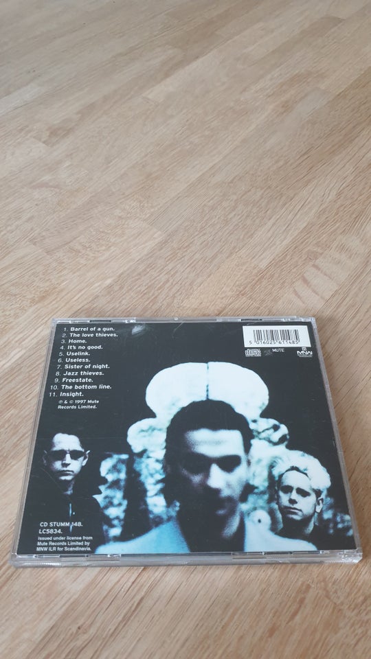 Depeche Mode: Ultra, electronic