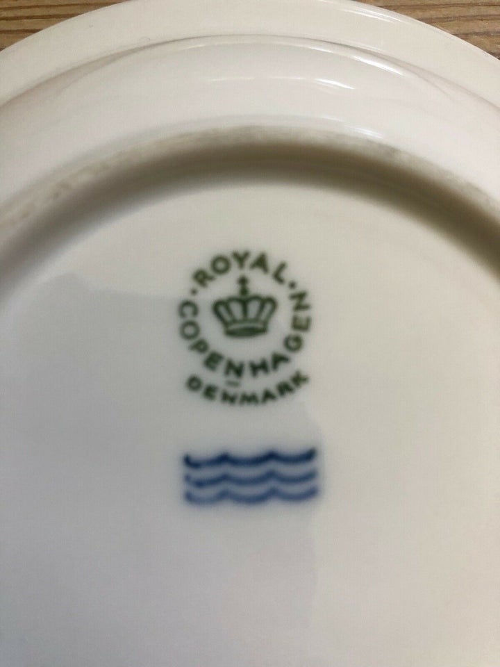 Porcelæn, Skåle, Royal Copenhagen