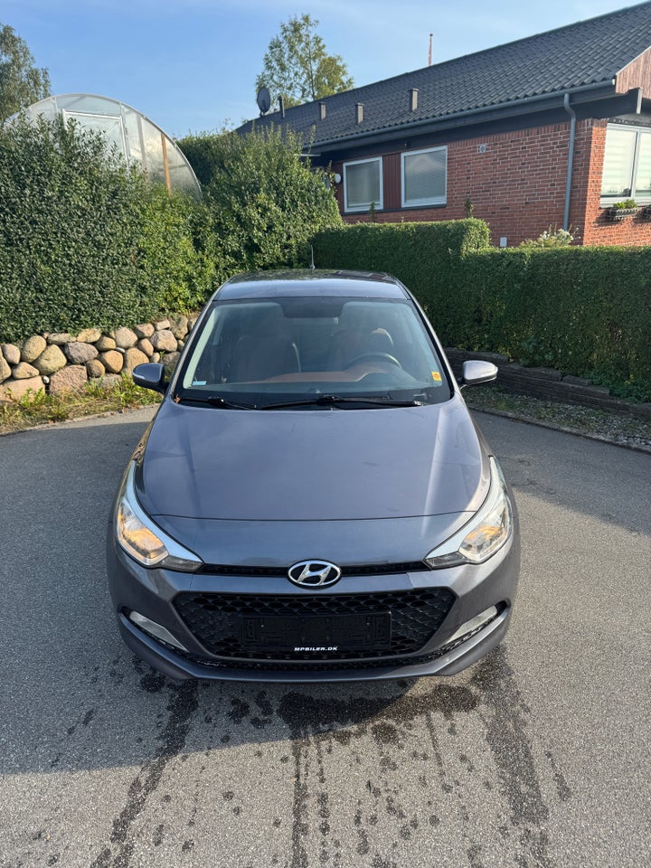 Hyundai i20, 1,25 Go, Benzin