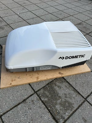 Dometic Freshjet 2200, Sælger denne aircondition til en campingvogn 
Dometic FJ-2200 med led lys i u