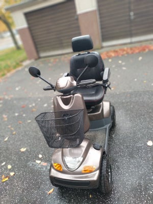 Andet mærke Heartway pf2k, 2020, Sælger denne el scooter for min kones morfar. 
Den kører upåklageli