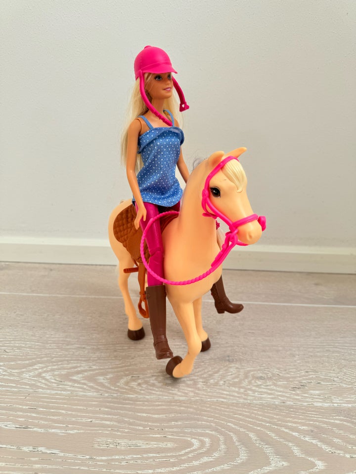 Barbie, Hest og rytter