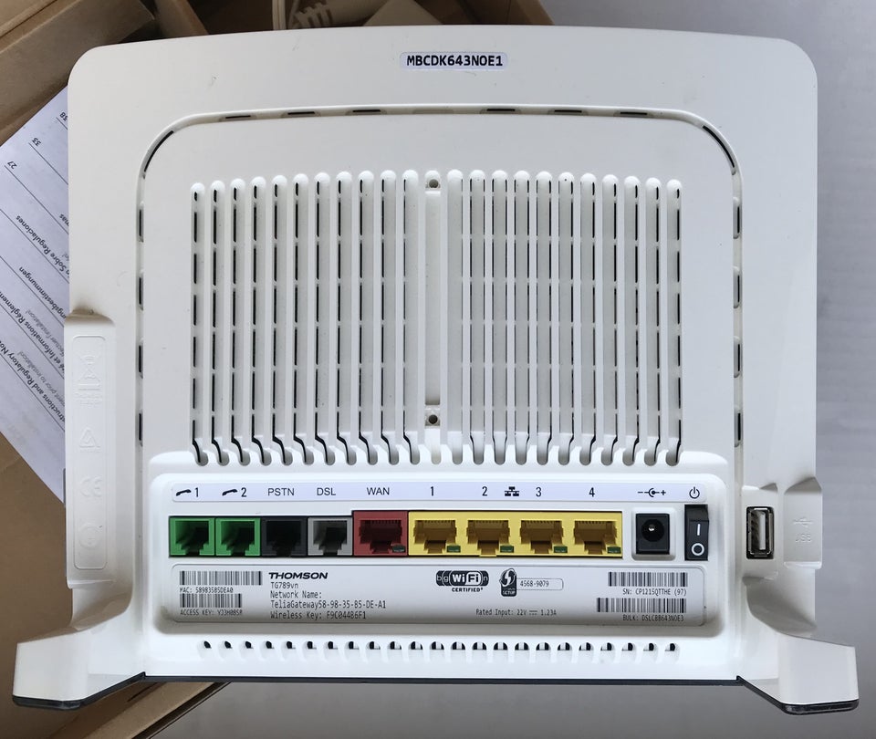 Router, Thomson TG 789vn, God