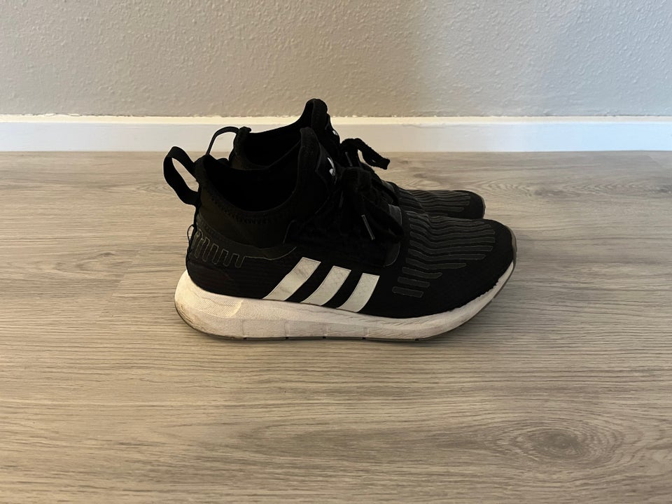 Støvletter, Adidas , str. 42