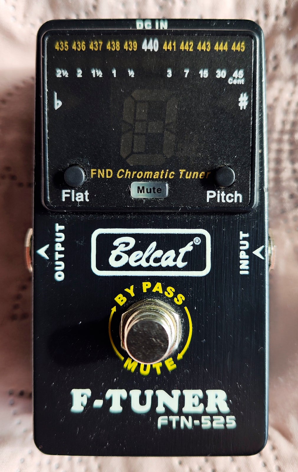Kromatisk pedal-tuner, Andet mærke Belcat FTN-525