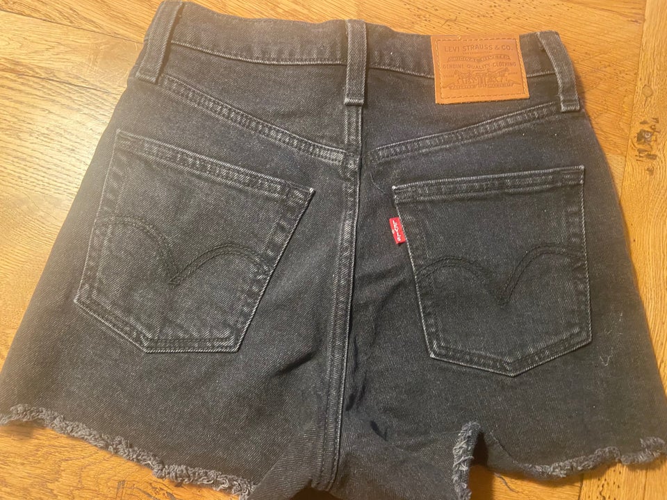 Shorts, Levis, str. 24