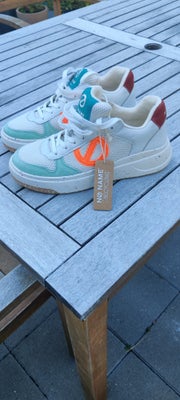 Sneakers, str. 40, No Name ,  Hvid,  Ubrugt, Har købt disse lækre sneakers for store. De har ikke væ